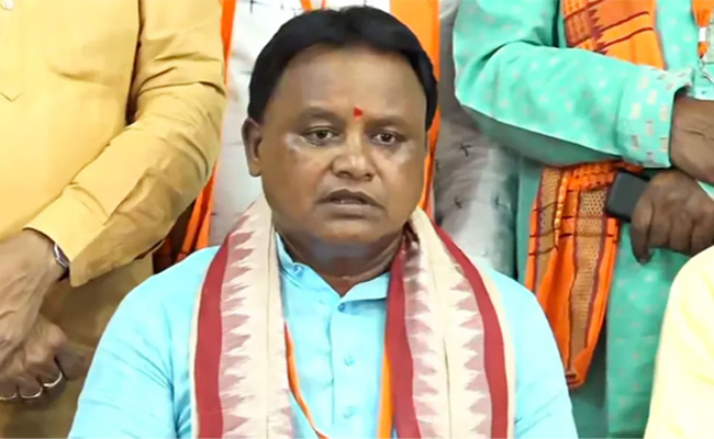 CM urges Odisha people to avoid panic buying, hoarding amid West Asia crisis